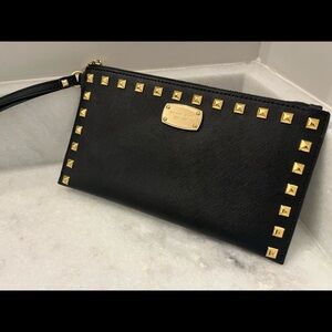 Michael Kors Wristlet